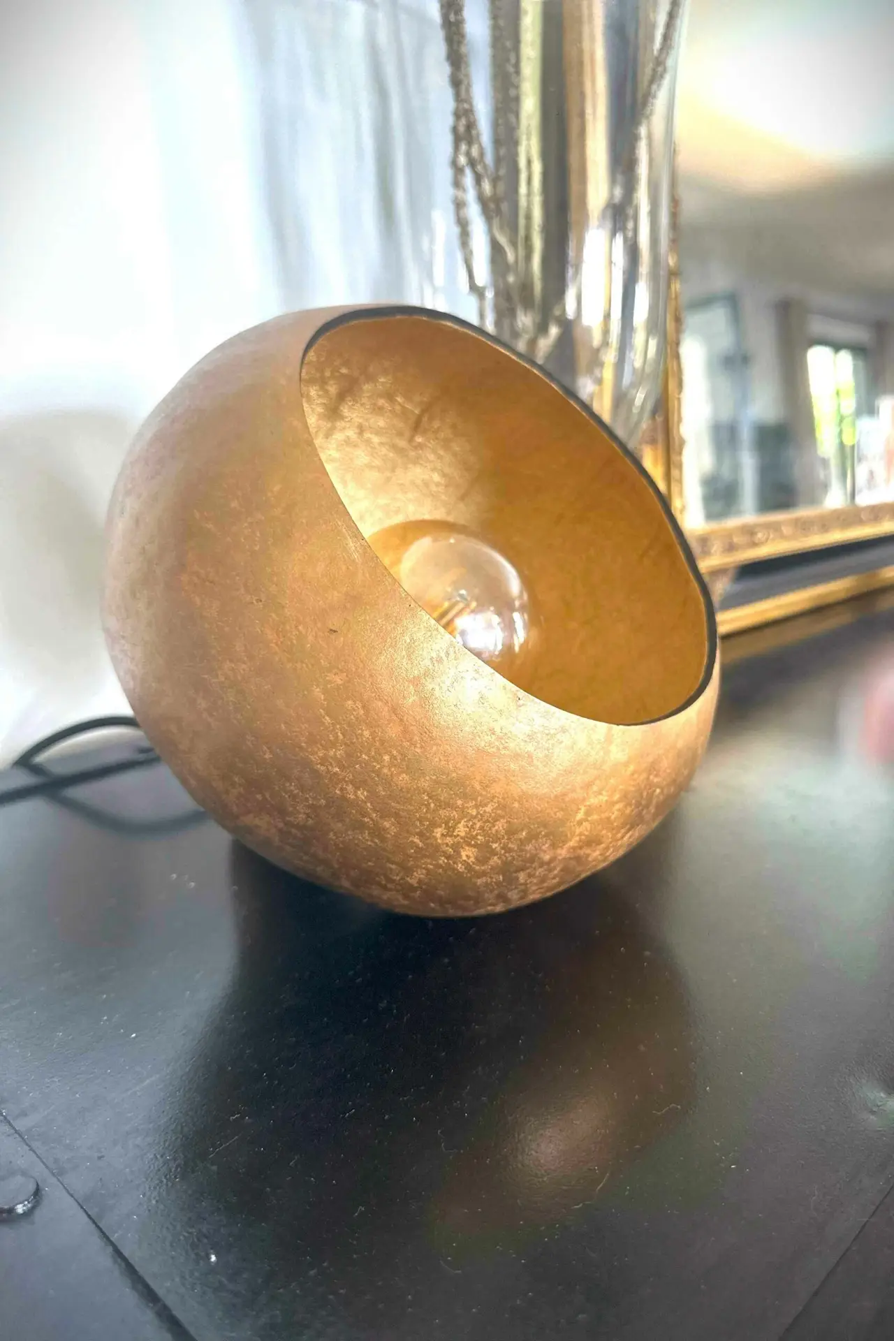 La calebasse. La lampe baladeuse patiné doré – Image 7
